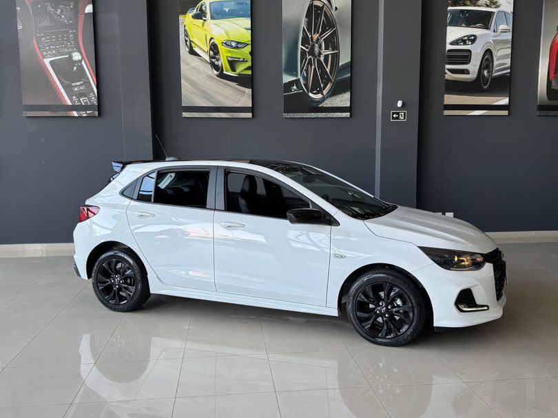 Chevrolet ONIX HATCH RS 1.0 TB 12V Flex 5p Aut.