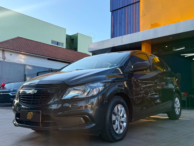 Chevrolet ONIX HATCH Joy 1.0 8V Flex 5p Mec.