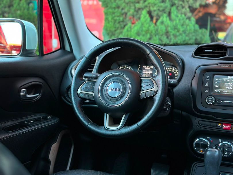 Jeep Renegade Longitude 1.8 4x2 Flex 16V Aut.