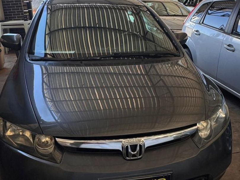 Honda Civic Sedan EXS 1.8/1.8 Flex 16V Aut. 4p