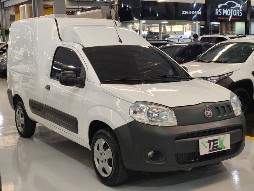 Fiat Fiorino Furgão Work. HARD 1.4 Flex 8V 2p
