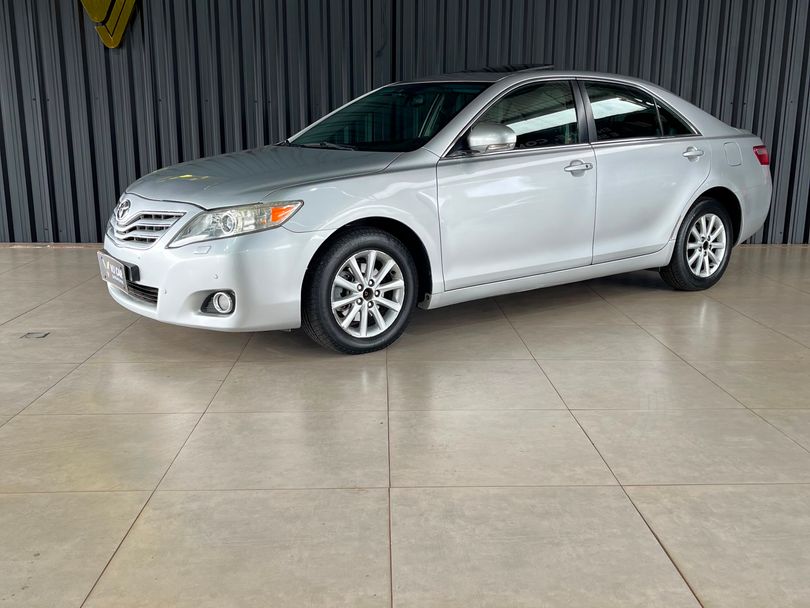 Toyota Camry XLE 3.5 24V Aut.