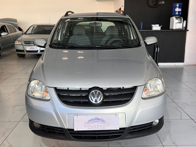 VolksWagen SPACEFOX 1.6/ 1.6 Trend Total Flex 8V 5p