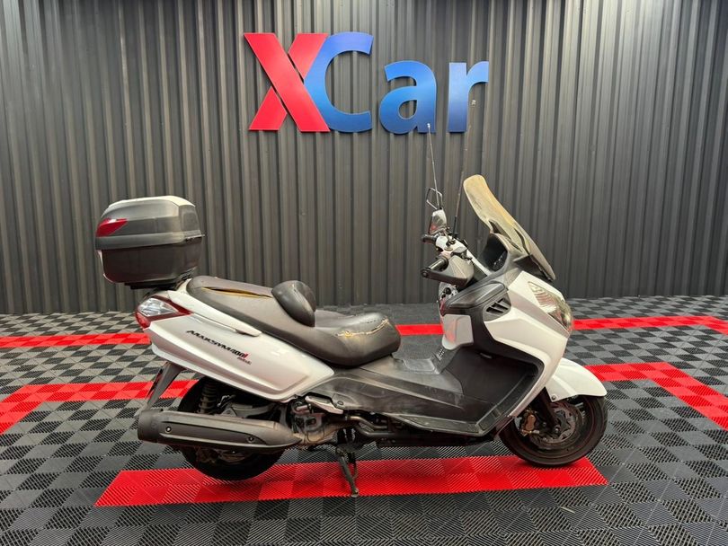 DAFRA MAXSYM 400i