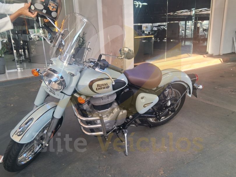 Royal Enfield Classic 350 Halcyon 