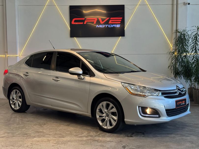 Citroën C4 LOUNGE Tendance 2.0 Flex 4p Aut.