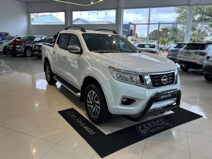 Nissan Frontier XE CD 4x4 2.3 Bi-TB Diesel Aut.