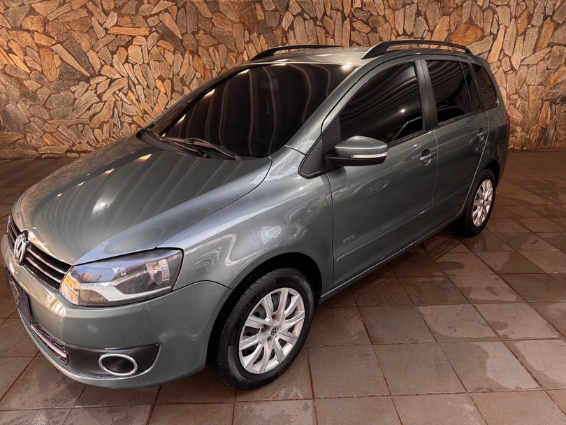VolksWagen SPACEFOX 1.6/ 1.6 Trend Total Flex 8V 5p