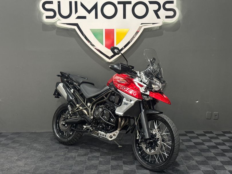 TRIUMPH TIGER 800 XCA