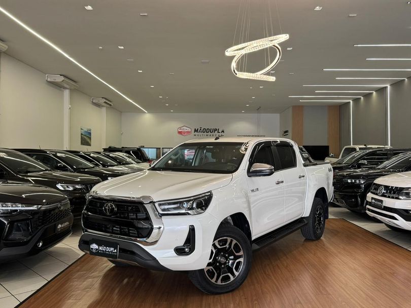 Toyota Hilux CD SRX 4x4 2.8 TDI 16V Diesel Aut.