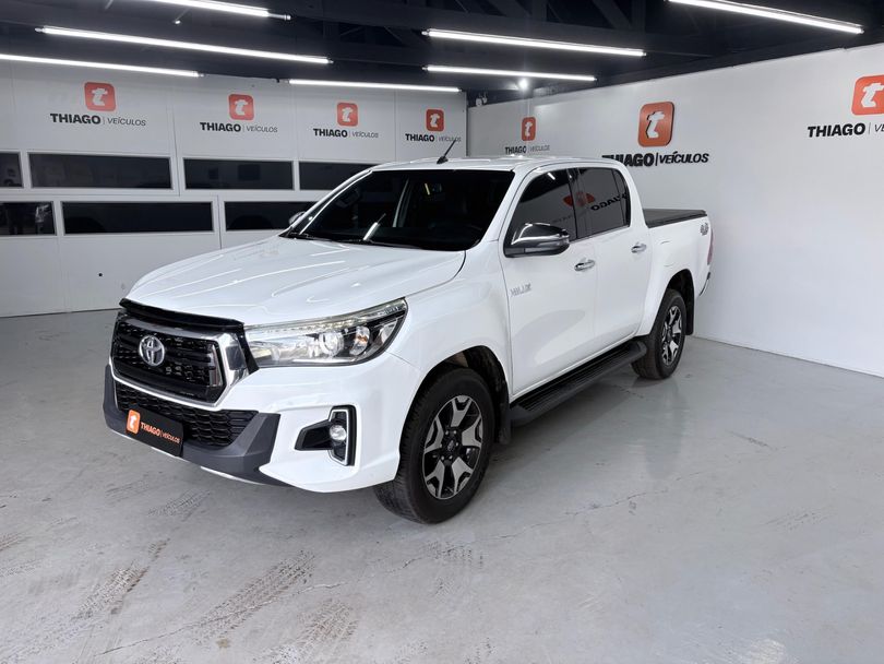Toyota Hilux CD SRX 4x4 2.8 TDI 16V Diesel Aut.