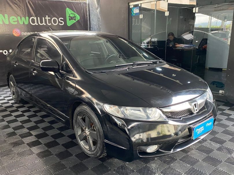 Honda Civic Sedan LXS 1.8/1.8 Flex 16V Aut. 4p