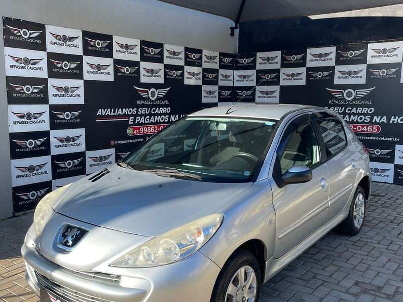 Peugeot 207 XR 1.4 Flex 8V 5p