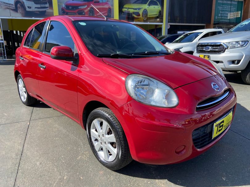 Nissan MARCH SV 1.6 16V Flex Fuel