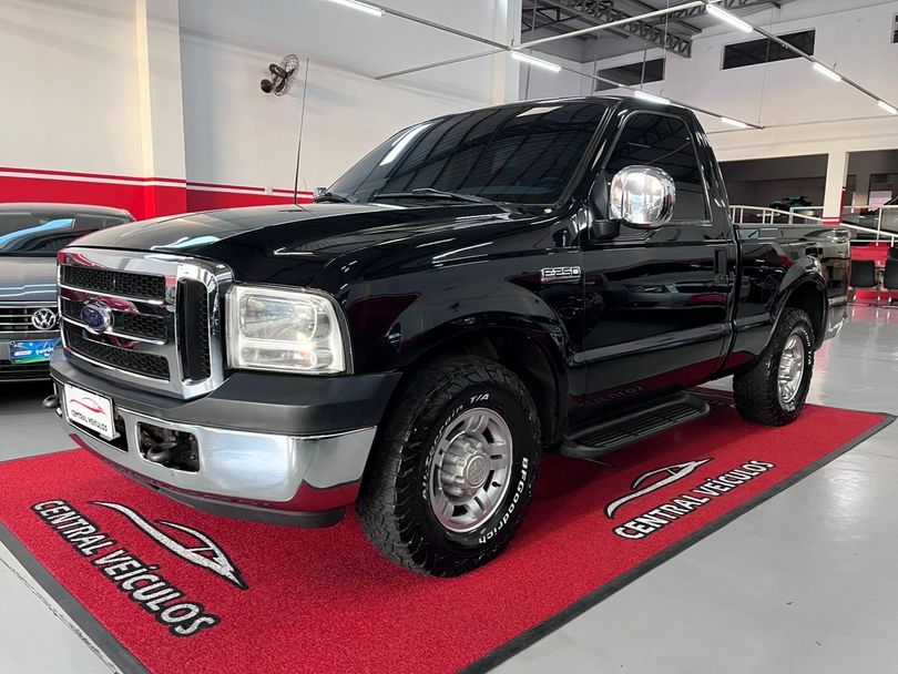 Ford F-250 XLT 3.9 4x2 Diesel TB