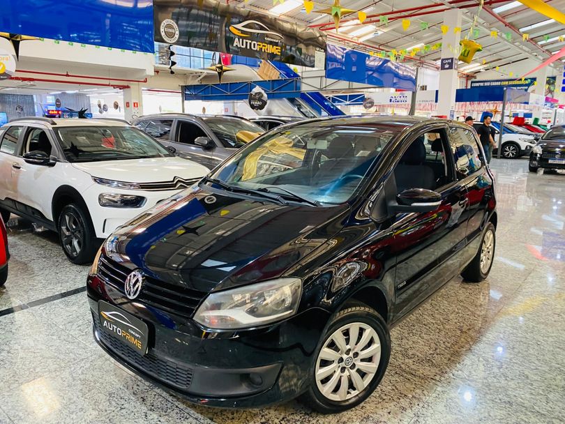 VolksWagen Fox 1.0 Mi Total Flex 8V 3p