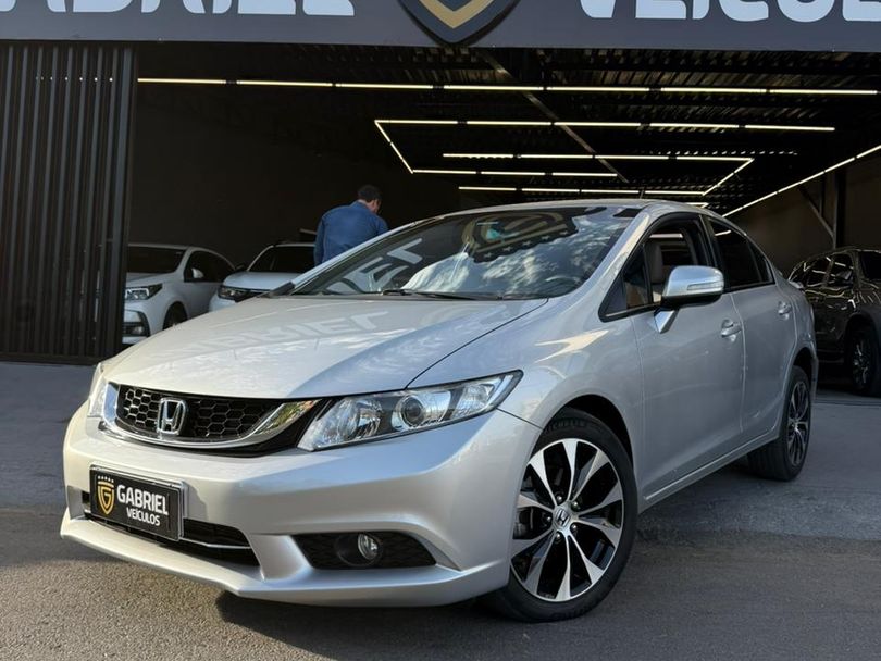 Honda Civic Sedan LXR 2.0 Flexone 16V Aut. 4p