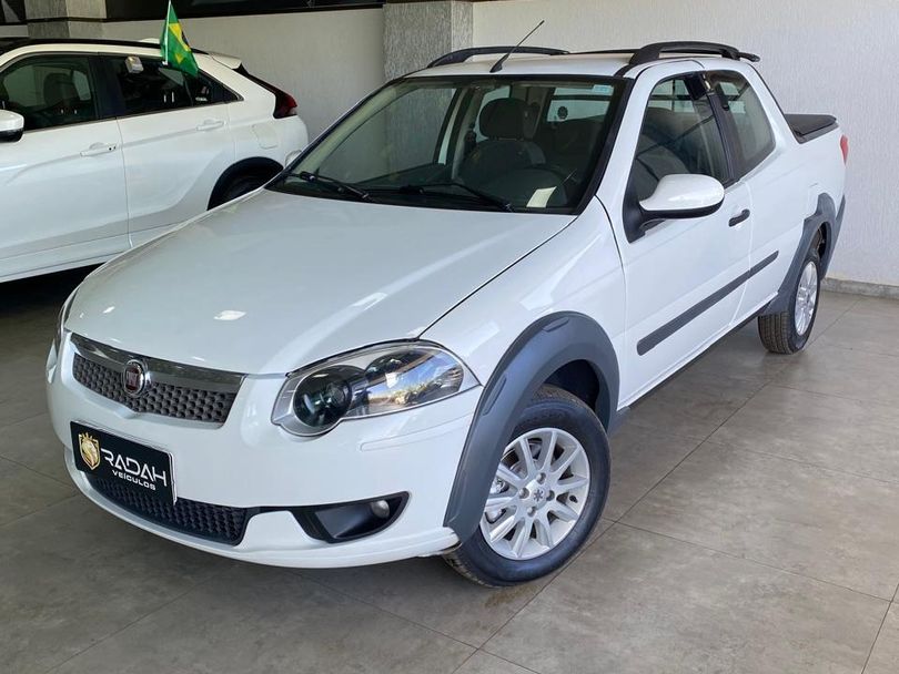 Fiat Strada Trekking 1.6 16V Flex CD
