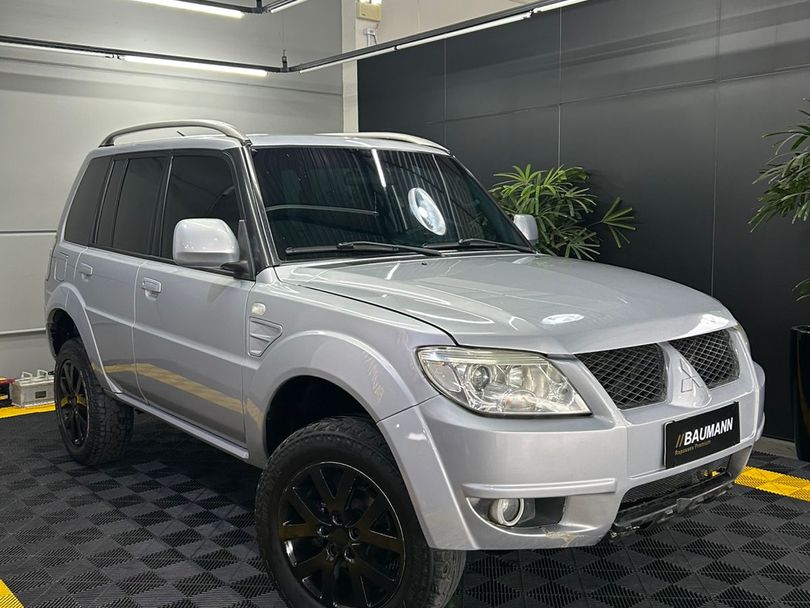Mitsubishi Pajero TR4 2.0/ 2.0 Flex 16V 4x4 Aut.