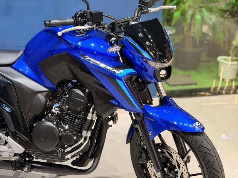 YAMAHA FZ25 250 FAZER CONNECTED
