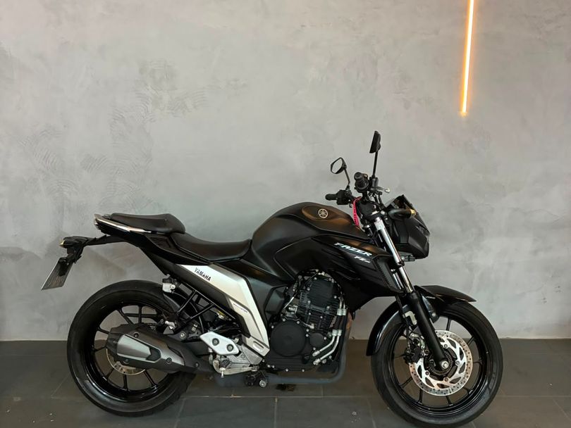 YAMAHA FZ25 250 FAZER FLEX