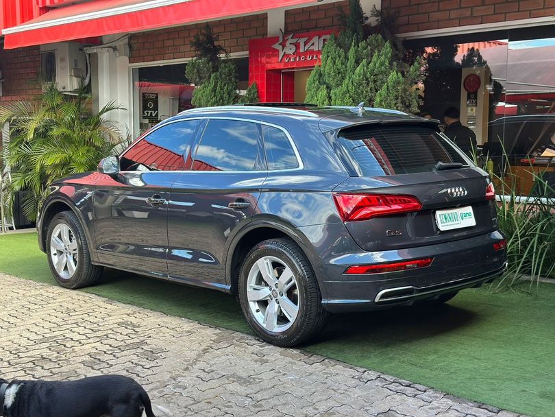 Audi Q5 S-Line 2.0 TFSI Quattro S-tronic 252cv