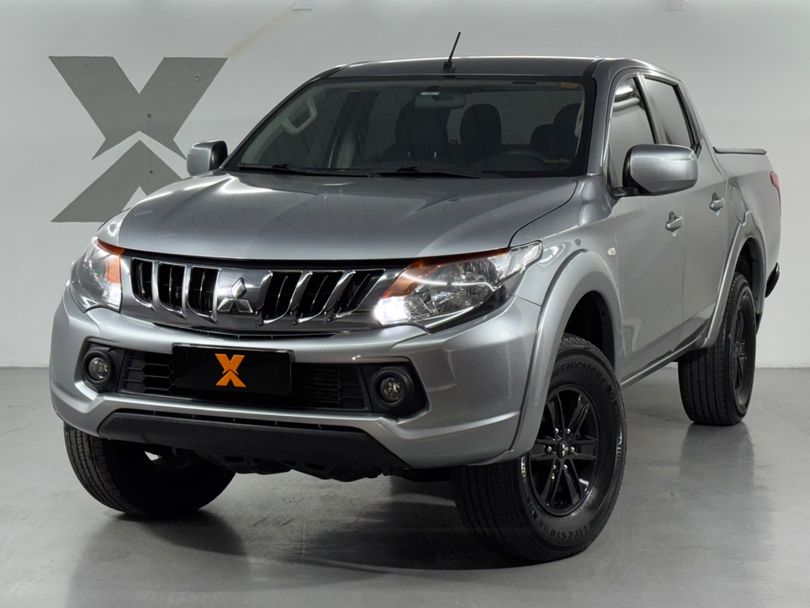Mitsubishi L200 Tri. Outdo. GLS 2.4 CD 4x4 Die. Aut