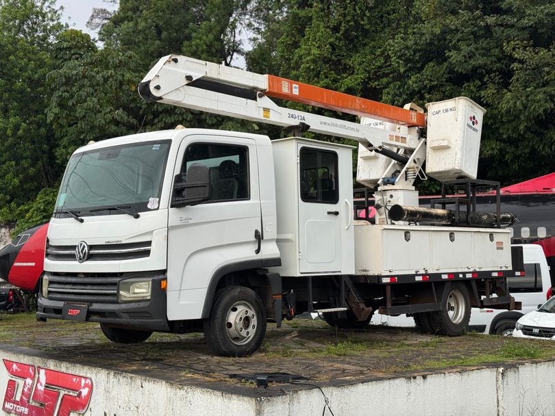 VOLKSWAGEN 6-160 Delivery 2p (diesel)(E5)