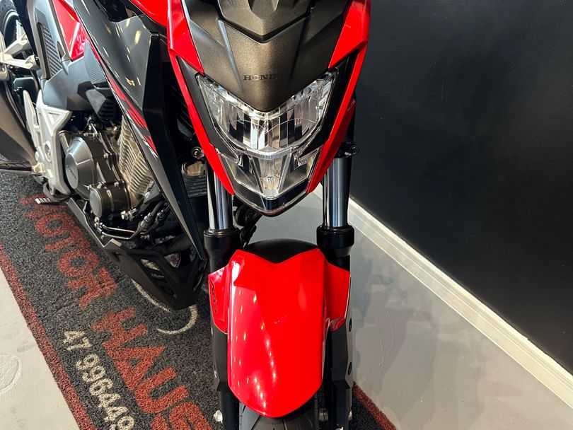 HONDA CB 300F Twister Flex