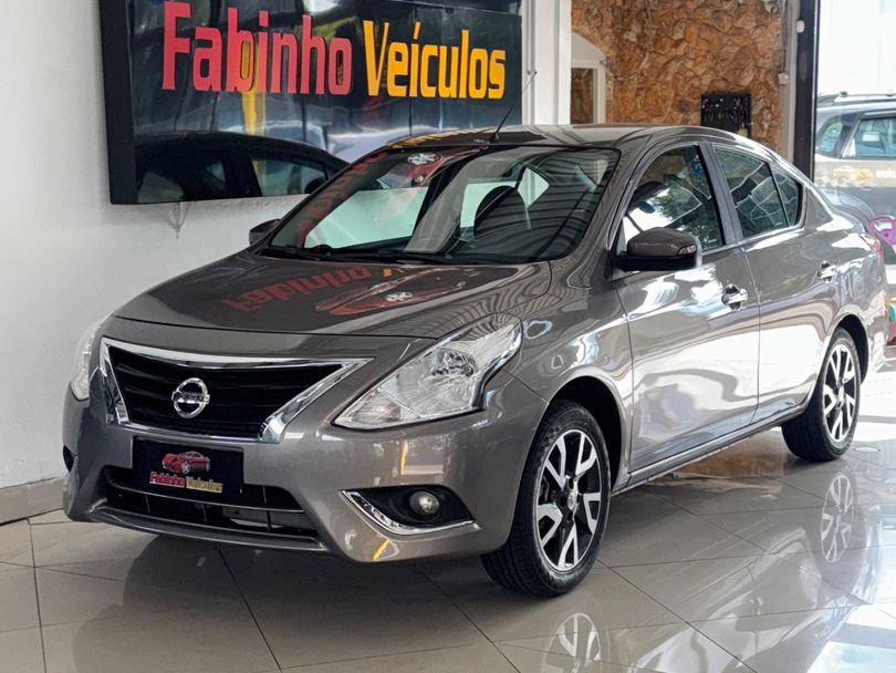Nissan VERSA SL 1.6 16V FlexStart 4p Aut.