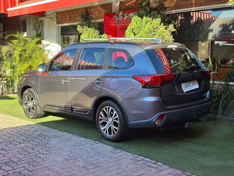 Mitsubishi OUTLANDER 3.0/ GT 3.0 V6 Aut.