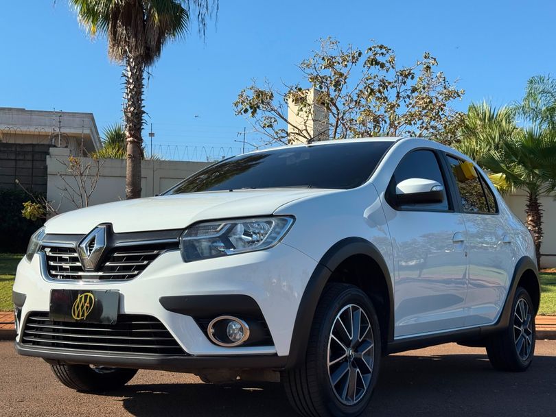 Renault LOGAN Intense Flex 1.6 16V 4p Aut.