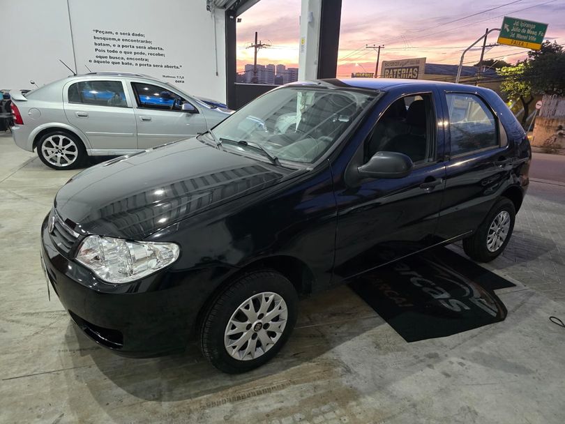 Fiat Palio Celebration 1.0 Fire Flex 8V 4p