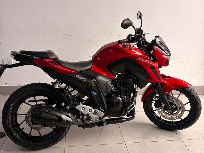 YAMAHA FZ25 250 FAZER CONNECTED