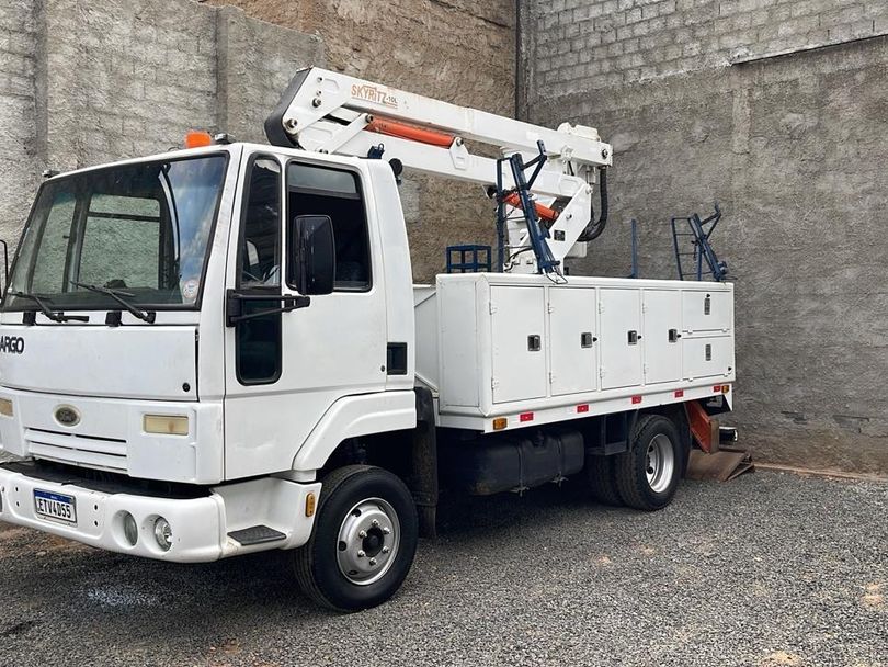 FORD CARGO 712 E Turbo 2p (diesel)