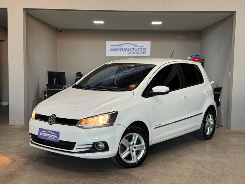 VolksWagen Fox Highline1.6 Flex 16V 5p