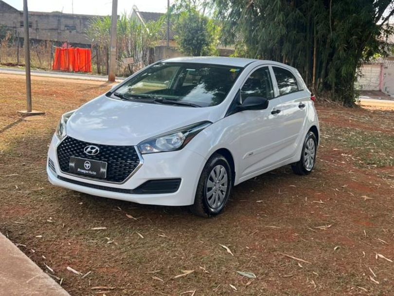 Hyundai HB20 Unique 1.0 Flex 12V Mec.