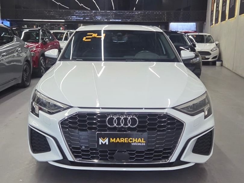 Audi A3 Sedan S-Line 2.0 TFSI  S-Tron.(Híb.)
