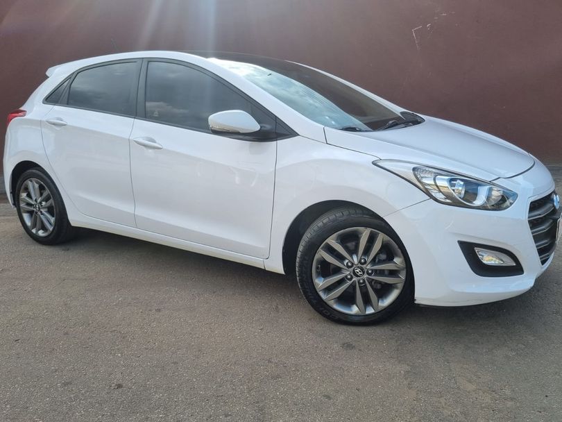 Hyundai i30 1.8 16V Aut. 5p