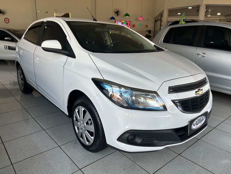 Chevrolet ONIX HATCH LT 1.4 8V FlexPower 5p Mec.
