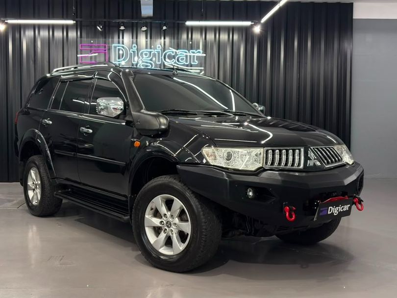 Mitsubishi Pajero DAKAR/HPE 3.5 4x4 Flex 5p Aut.
