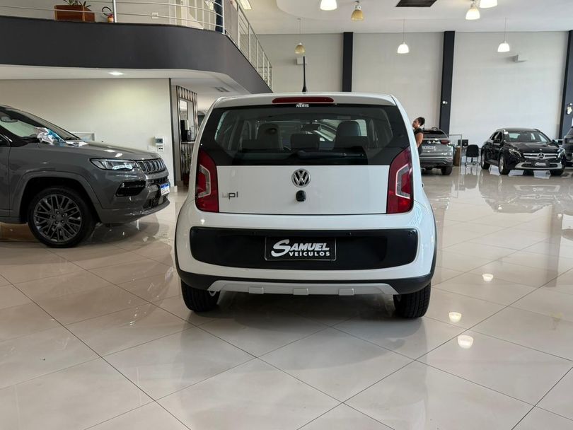 VolksWagen up! track 1.0 Total Flex 12V 5p