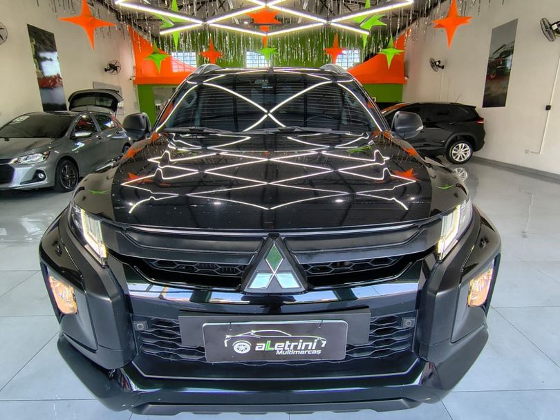 Mitsubishi L200 Triton Sport HPE-S 2.4 CD Dies. Aut