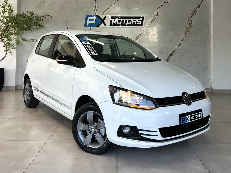 VolksWagen Fox Connect 1.6 Flex 8V 5p