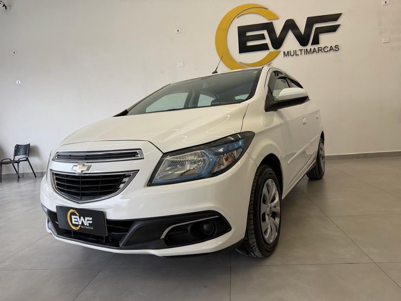 Chevrolet ONIX HATCH LT 1.4 8V FlexPower 5p Mec.