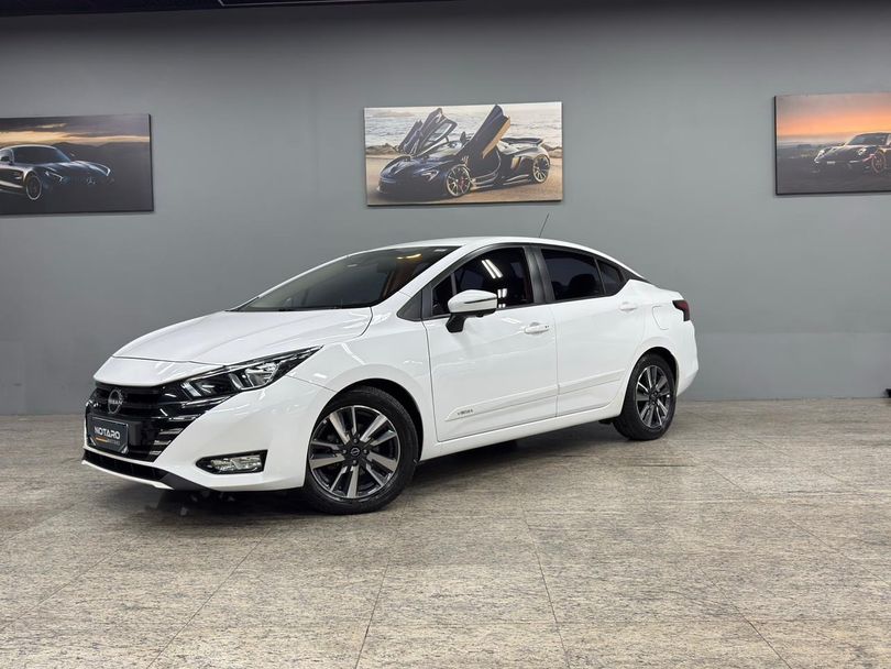 Nissan VERSA Advance 1.6 16V Flex Aut.