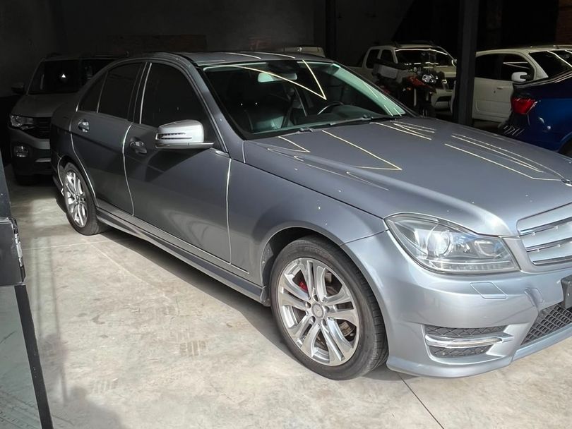 Mercedes C-200 CGI Sport 1.8 TB 16V 184cv Aut.