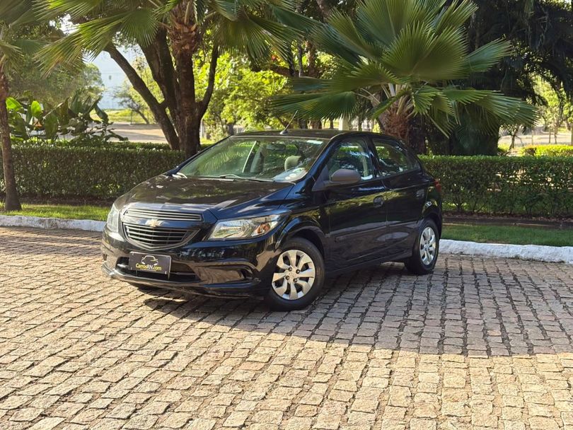 Chevrolet ONIX HATCH Joy 1.0 8V Flex 5p Mec.