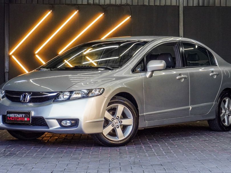 Honda Civic Sedan LXS 1.8/1.8 Flex 16V Aut. 4p