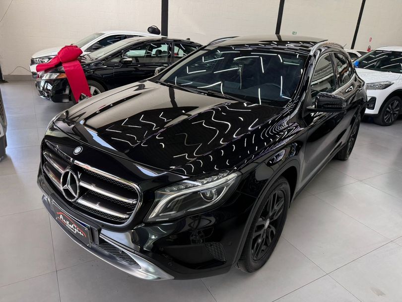 Mercedes GLA 200 Advance 1.6/1.6 TB 16V Flex Aut.
